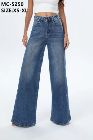 Women's Denim from clothing wholesaler Melly & Co in Italy