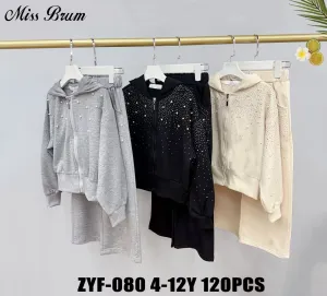 Babies and kids's Outerwear from clothing wholesaler E.J. KIDS in Italy