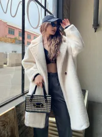 Mujer de Abrigo del mayorista de ropa Victoria-r srl en Italia