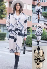 Giacche/Cappotti per Donne dal grossista di abbigliamento CHIARETTA in Italia