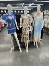 Women's Dresses from clothing wholesaler NEWFLY SRL in Italy