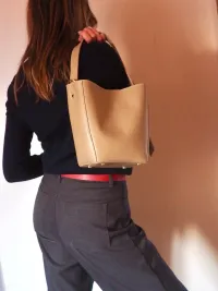 Mujer de Bolsos del mayorista de ropa Le Borsette srl en Italia