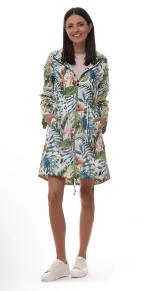 Women's Outerwear from clothing wholesaler Laura MK in Poland