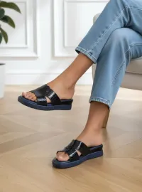 Buty dla Damskie od hurtownika odzieżowego valanciana w Francja