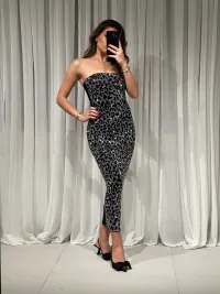 Sukienki dla Damskie od hurtownika odzieżowego ARINES - THE STUDIO w Niemcy