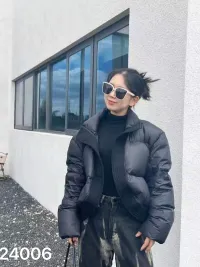 Giacche/Cappotti per Donne dal grossista di abbigliamento Degrees in Italia