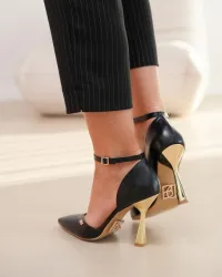 Women's Shoes from clothing wholesaler Booci in Poland