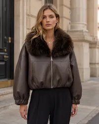 Kadınlar'in Dış giyim'si T.D.I.FASHION S.R.L giyim toptancısından İtalya'te