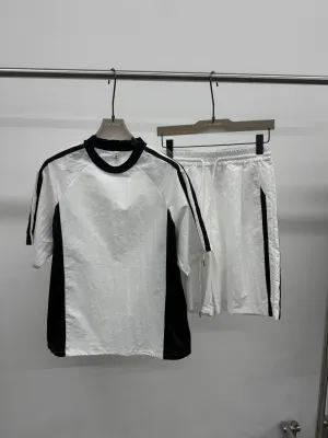 UnissexoTops de distribuidor de roupas A•W BRAND em Itália