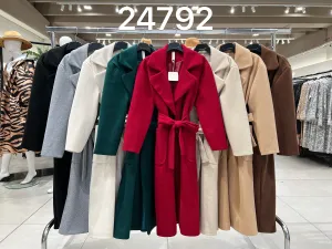 Vêtements d'extérieur pour Femmes du grossiste en vêtements Vanìs en Italie