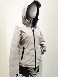 Giacche/Cappotti per Donne dal grossista di abbigliamento UNICS 2010 SL in Spagna