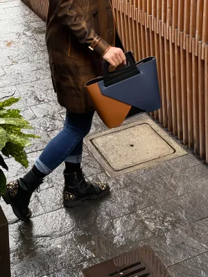 Sacs pour Femmes  du grossiste en vêtements Canonica 63 Srl en Italie