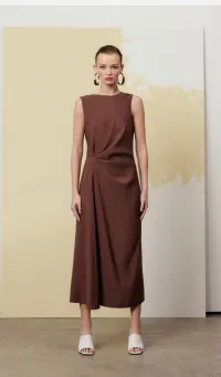 MulherVestidos de distribuidor de roupas VENDETTA em Turquia