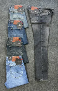 Unisex'in Jeans'si ÖZ ALTUNLAR KONFEKSİYON CEMAL ALTUN giyim toptancısından Türkiye'te