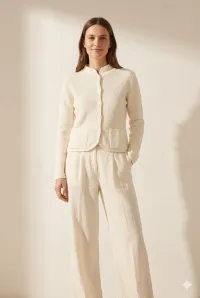 Giacche/Cappotti per Donne dal grossista di abbigliamento Justine&co in Francia