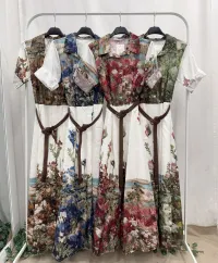 Mujer de Vestidos del mayorista de ropa ELE. en Italia