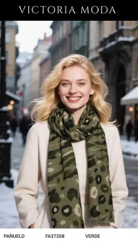 Mujer de Accesorios del mayorista de ropa Victoria Moda en España