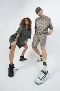 Top/Maglie per Unisex dal grossista di abbigliamento Maksim in Turchia