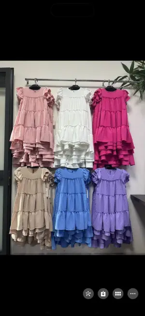 Robes pour Femmes  du grossiste en vêtements JDJ SRL en Italie