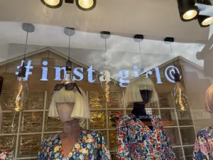 Logo - mayorista (Insta girl)