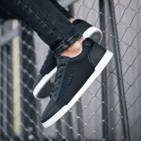 Scarpe per Uomini dal grossista di abbigliamento Adnshoes in Francia